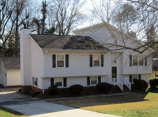 126 E Stadium Dr, Eden, NC 27288