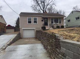 8313 Pippin Rd, Cincinnati, OH 45239