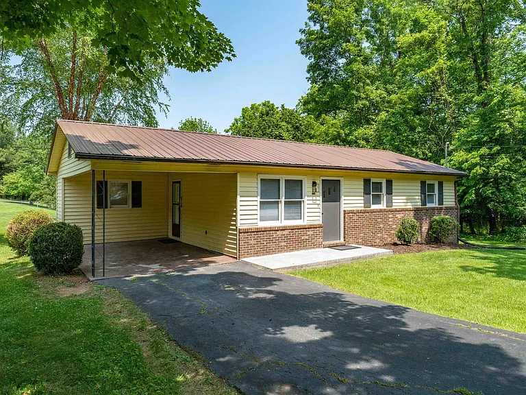 1315 Adobe Dr — Photo 25