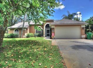 686 Carnival Ter, Sebastian, FL 32958