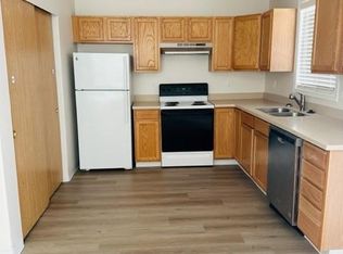 1210 M St SE APT 8, Auburn, WA 98002