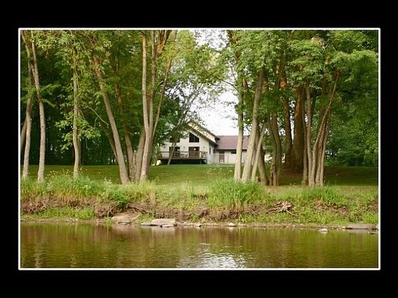 3rd image of 501 Steven Ave