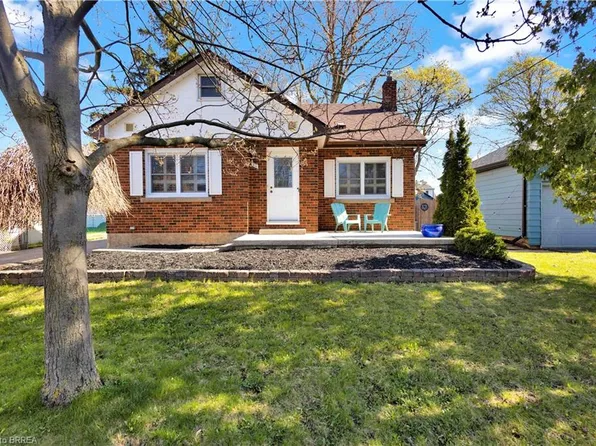 21 Sussex Ave, Brantford, ON N3R 2G5