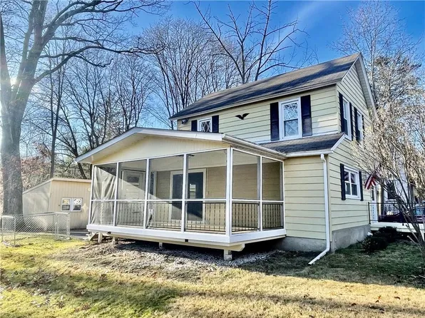 31 Yetter Lane, Sparrowbush, NY 12780