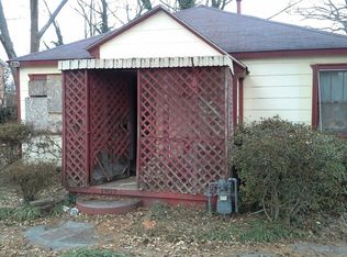 1407 Lyle Ave, East Pt, GA