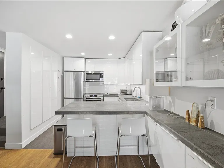 1040 Vail View Dr #308 — Photo 14
