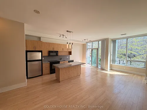 120 Homewood Ave Photo 1
