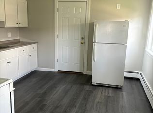 16 Maple St APT 3, Waltham, MA 02453