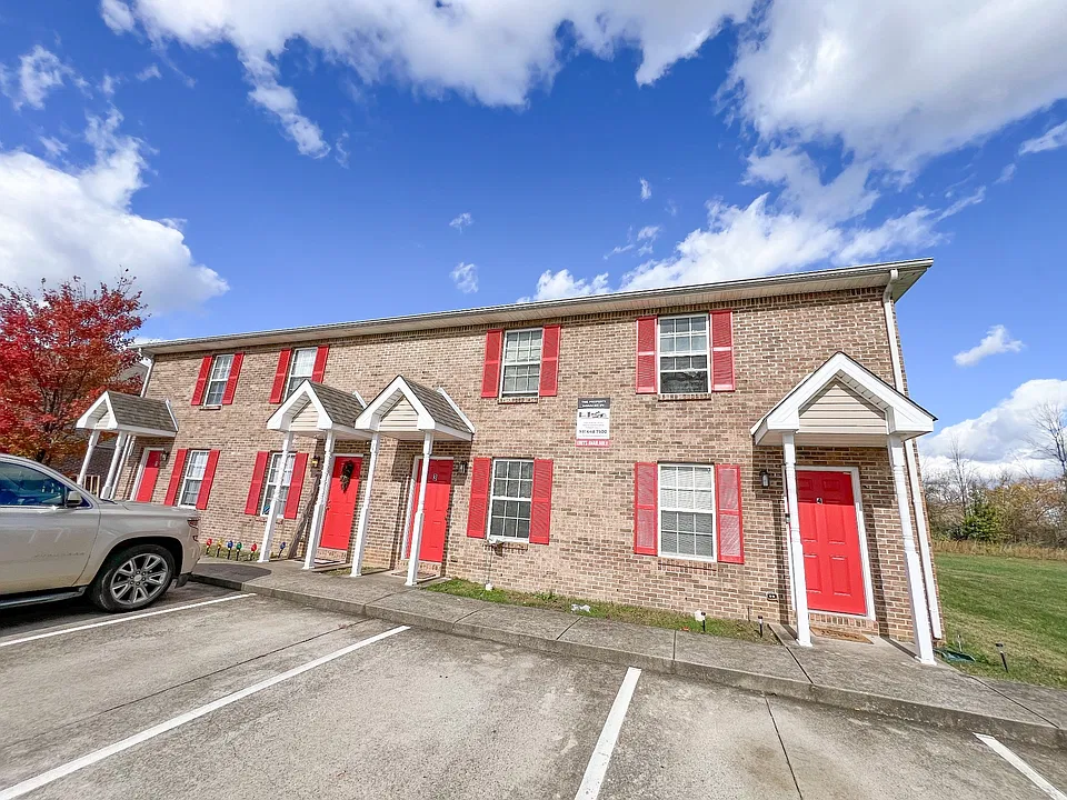 789 Cherrybark Ln #1