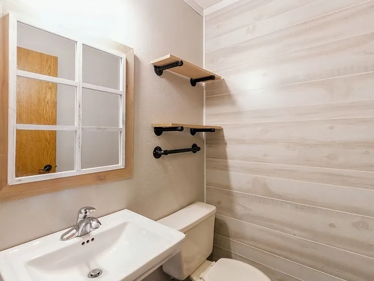 1509 Kentucky Ave — Photo 5