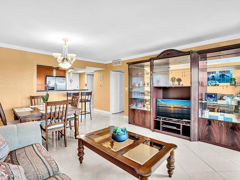 401 Golden Isles Dr #1007 — Photo 14