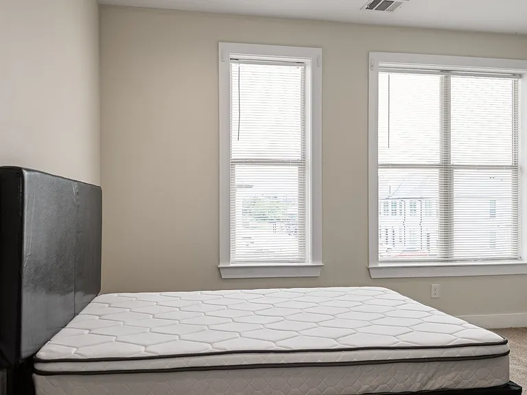 2217 S 2nd St #2 — Photo 18