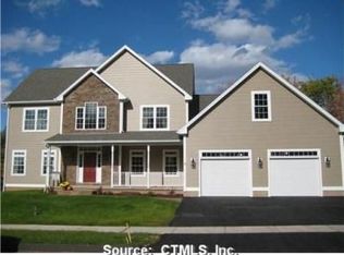 3 Jennifer Ln, Cromwell, CT 06416