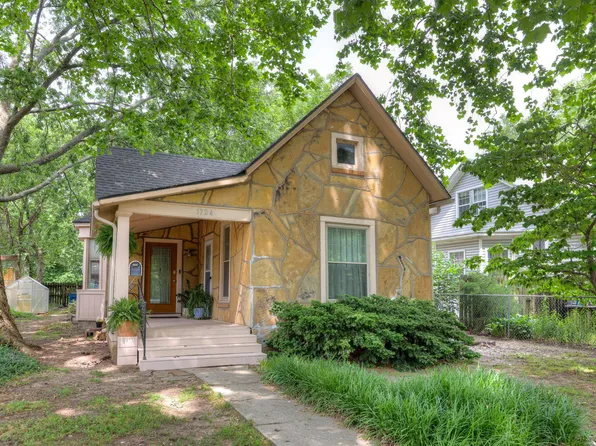 1724 S Sergeant Avenue, Joplin, MO 64804