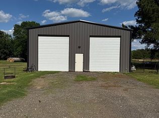1179 N 4280th Rd, Hugo, OK 74743