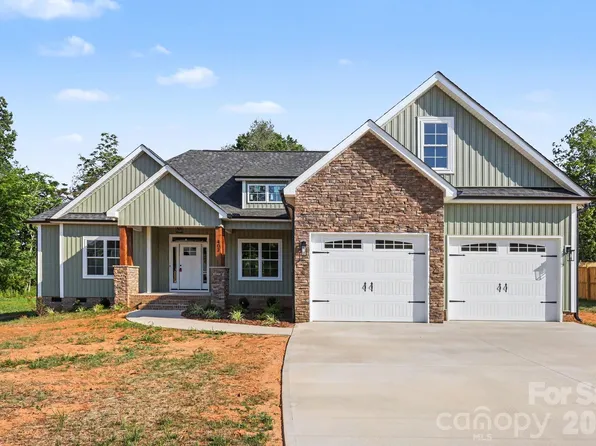 402 Dorothy Dr, China Grove, NC 28023