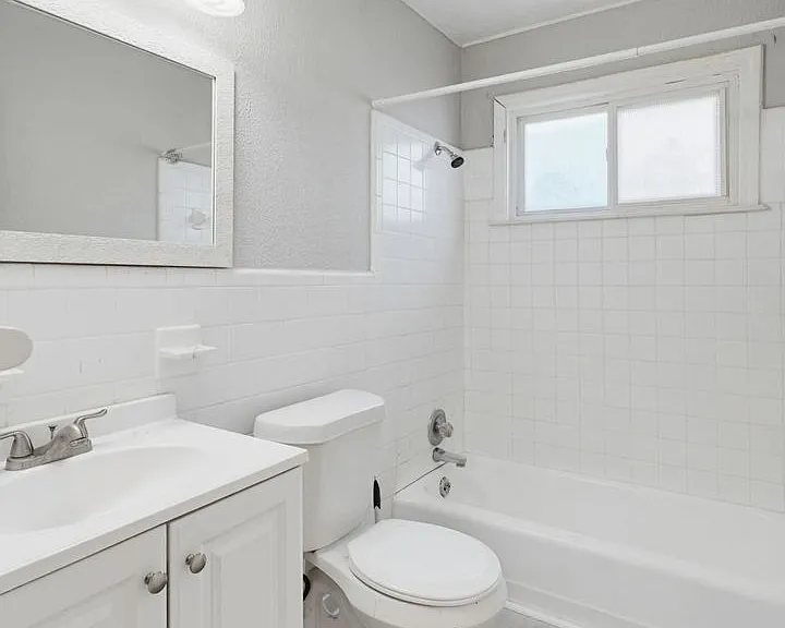 14921 Myola Ave — Photo 14