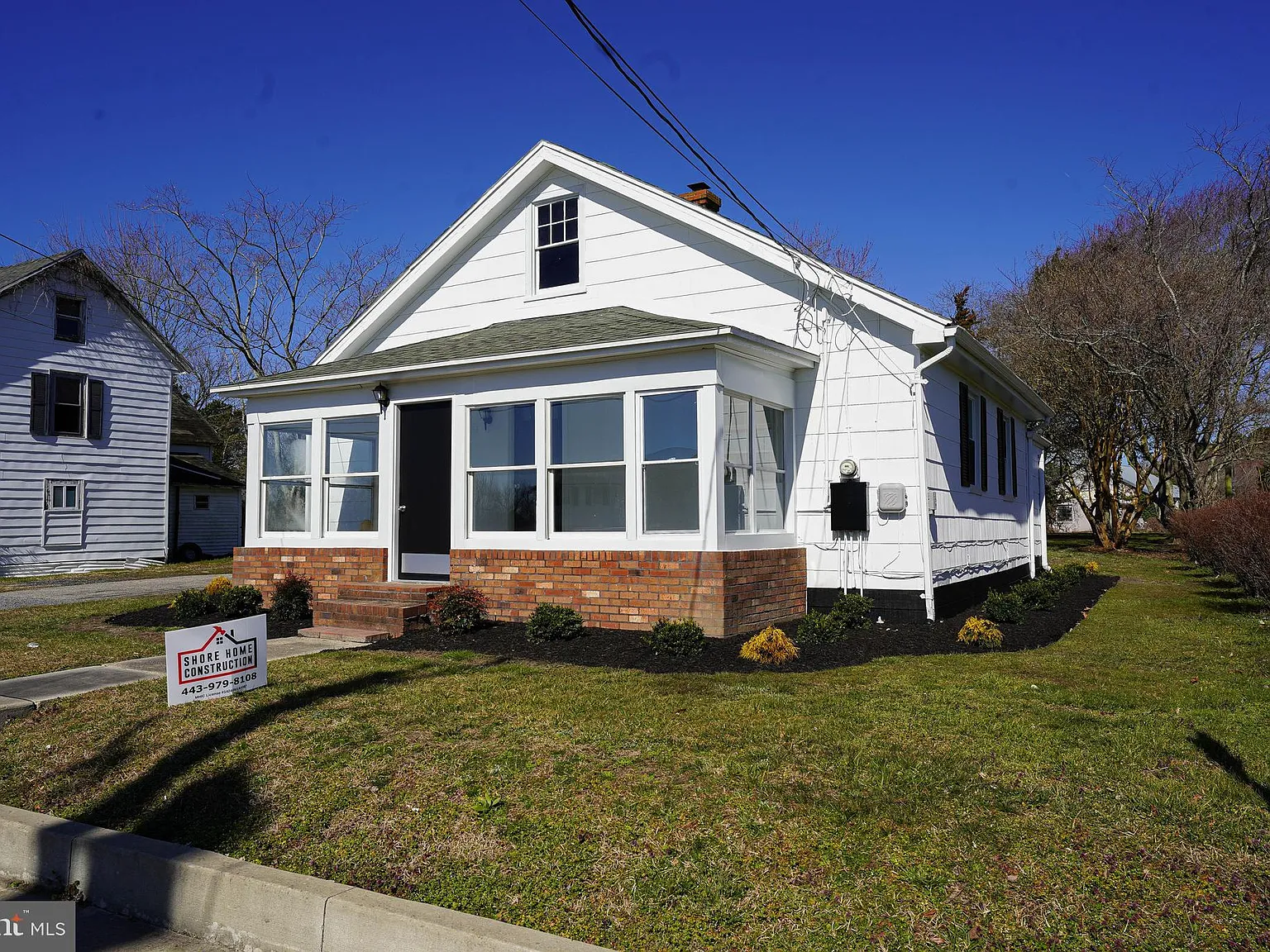 3 bed, 1056 sqft, $2,195 — Photo 3