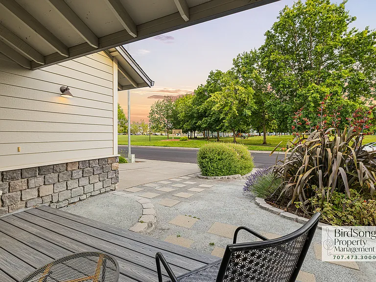 1412 Middlebrook Way — Photo 28