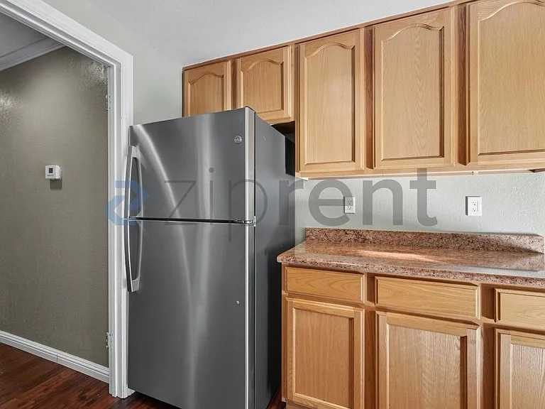 38071 Edward Ave — Photo 15