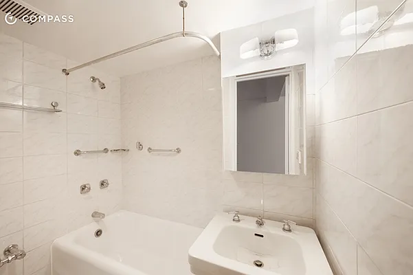Rented by Compass | media 20