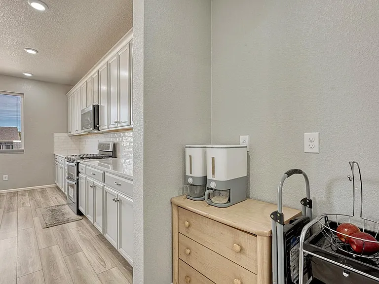 18205 Marsh Wren Ave — Photo 18