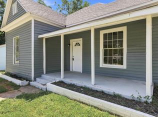 604 E Morton St, Denison, TX 75021