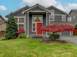 9025 NE 145th Pl, Kenmore, WA 98028