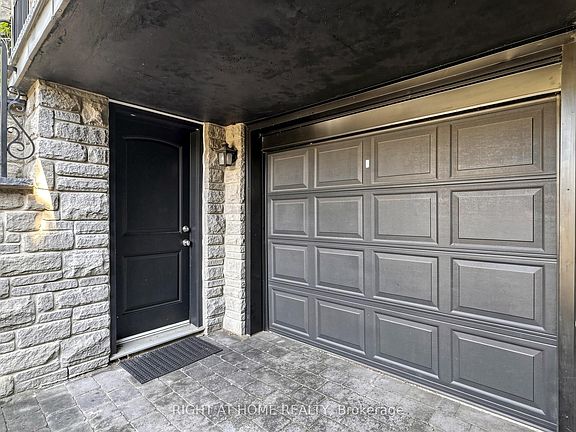 4th image of 497 Northcliffe Blvd