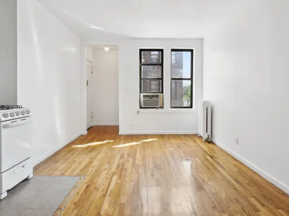 131 Joralemon Street image 1 of 14