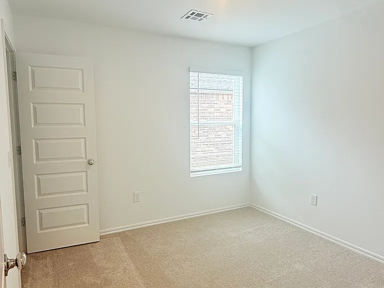 16217 Lovers Ln — Photo 19