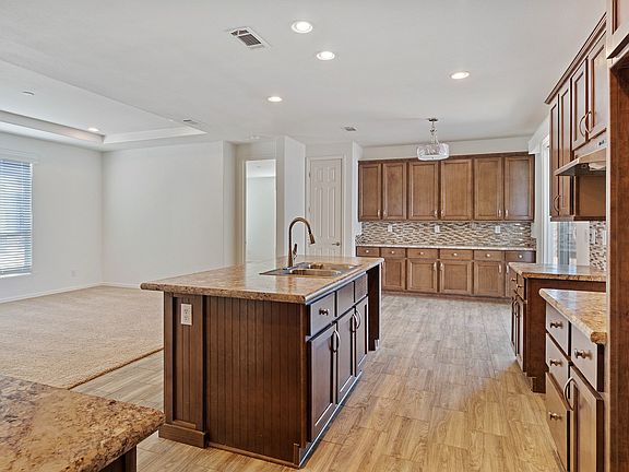 3rd image of 312 E Oneil Dr #208-128