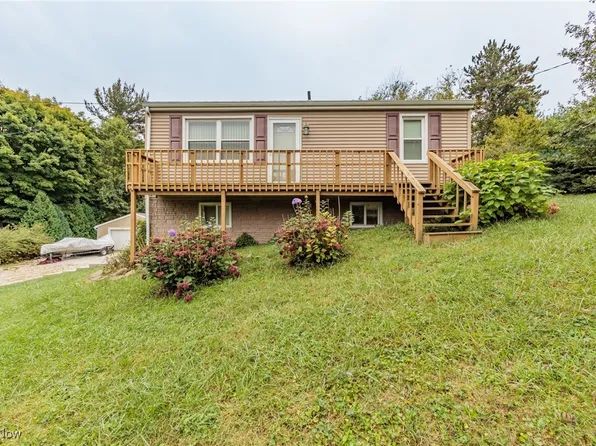 719 Wooster St, Canal Fulton, OH 44614