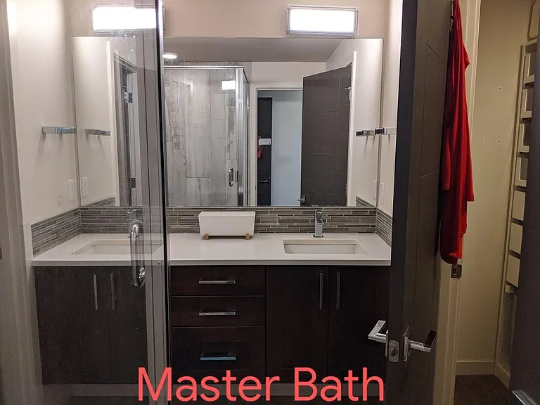 7465 Woodlawn Ave NE — Photo 17