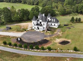 1197 Dee Kennedy Rd, Auburn, GA 30011