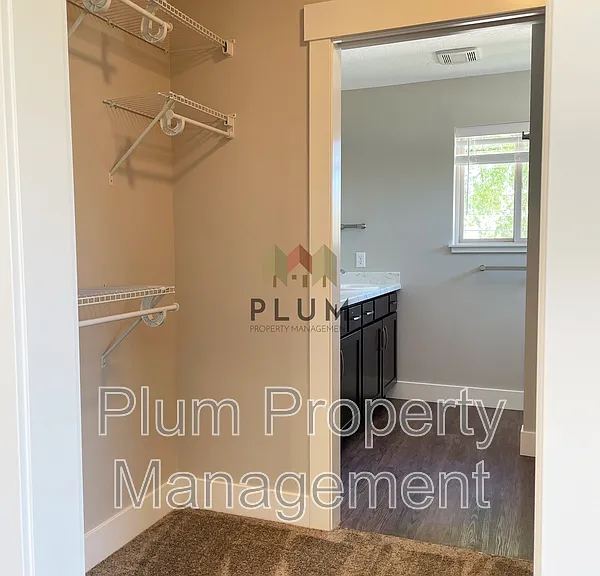2795 Hamilton Way #B — Photo 16