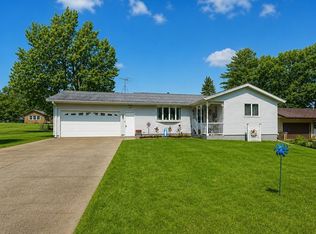 210 Eder St, Strawberry Point, IA 52076