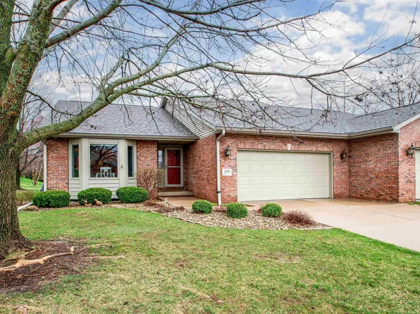 2506 W Benton Ct, Peoria, IL 61615