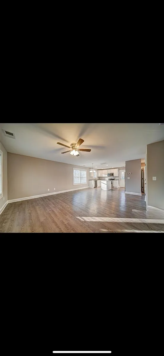 Building Photo - 81 Alpha Ct SW