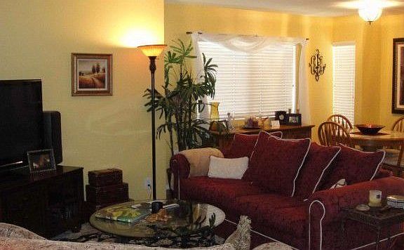3rd image of 271 Green Moor Pl