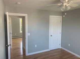 7 Arlington Ave #3, Warren, RI 02885