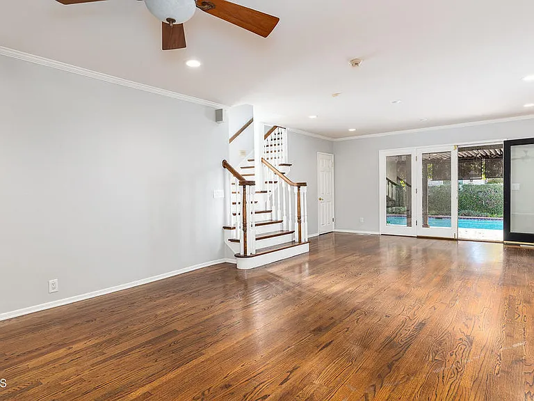 4819 Crown Ave — Photo 13