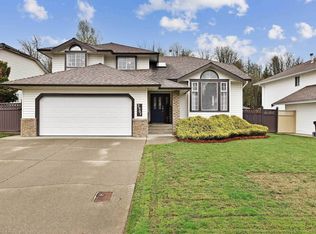 2907 Crossley Dr, Abbotsford, BC V2T5H1