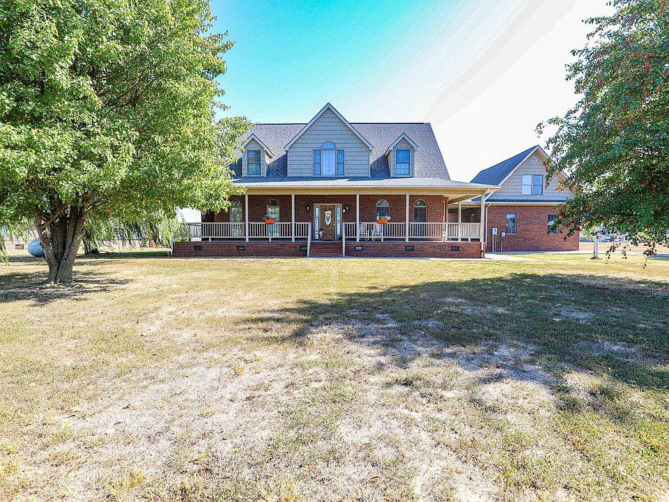 1st image of 130 McKenna Dr