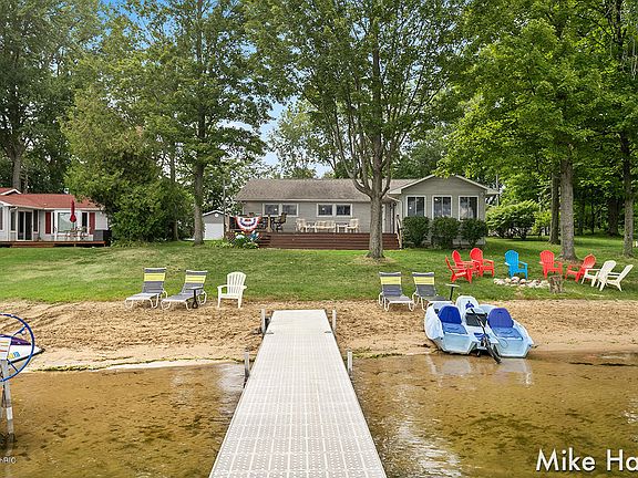 3rd image of 13870 Cowden Lake Dr