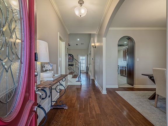 4th image of 1657 Newton Oak Cir E