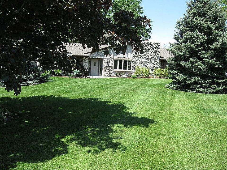 2nd image of 1295 Kentshire Dr