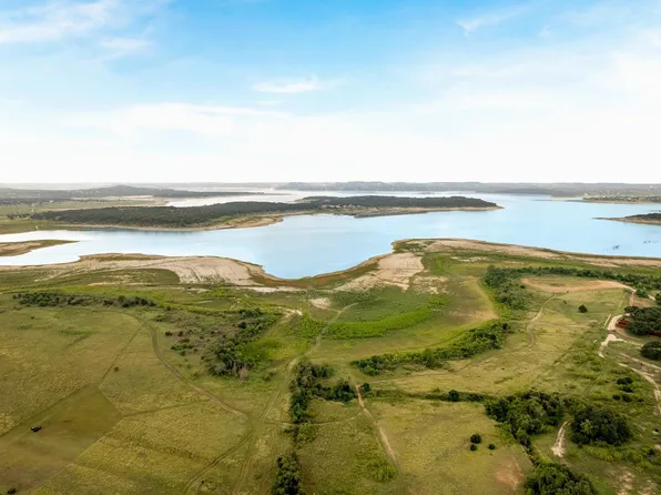 1983 Live Oak Dr, Canyon Lake, TX 78133