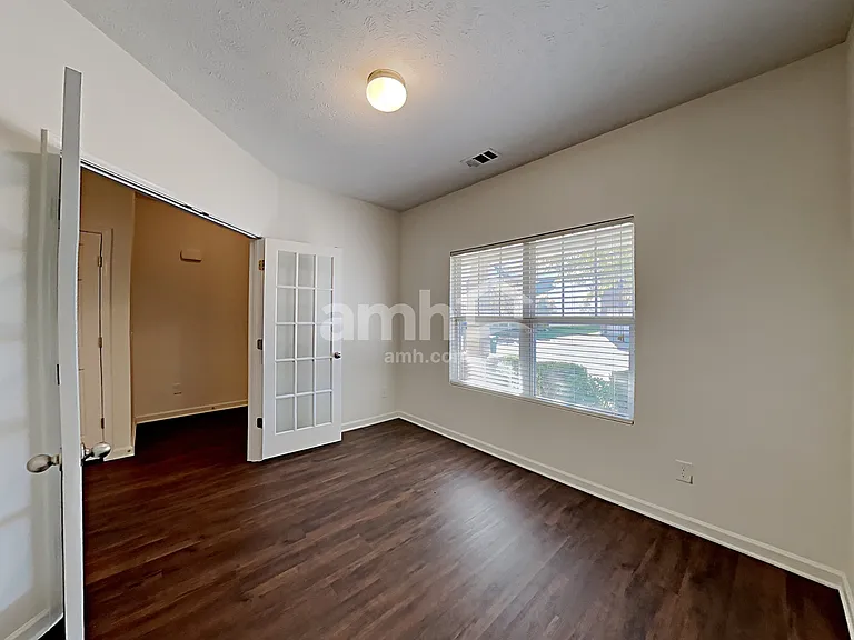 600 Pemberton Dr — Photo 17