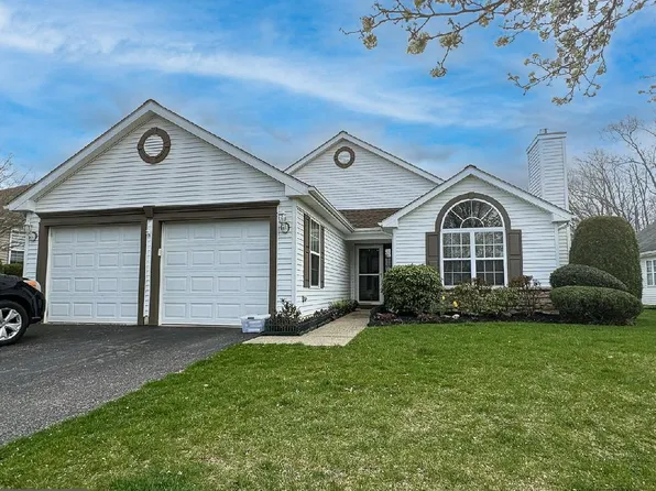 66 Ivy Hill Rd, Lakewood, NJ 08701